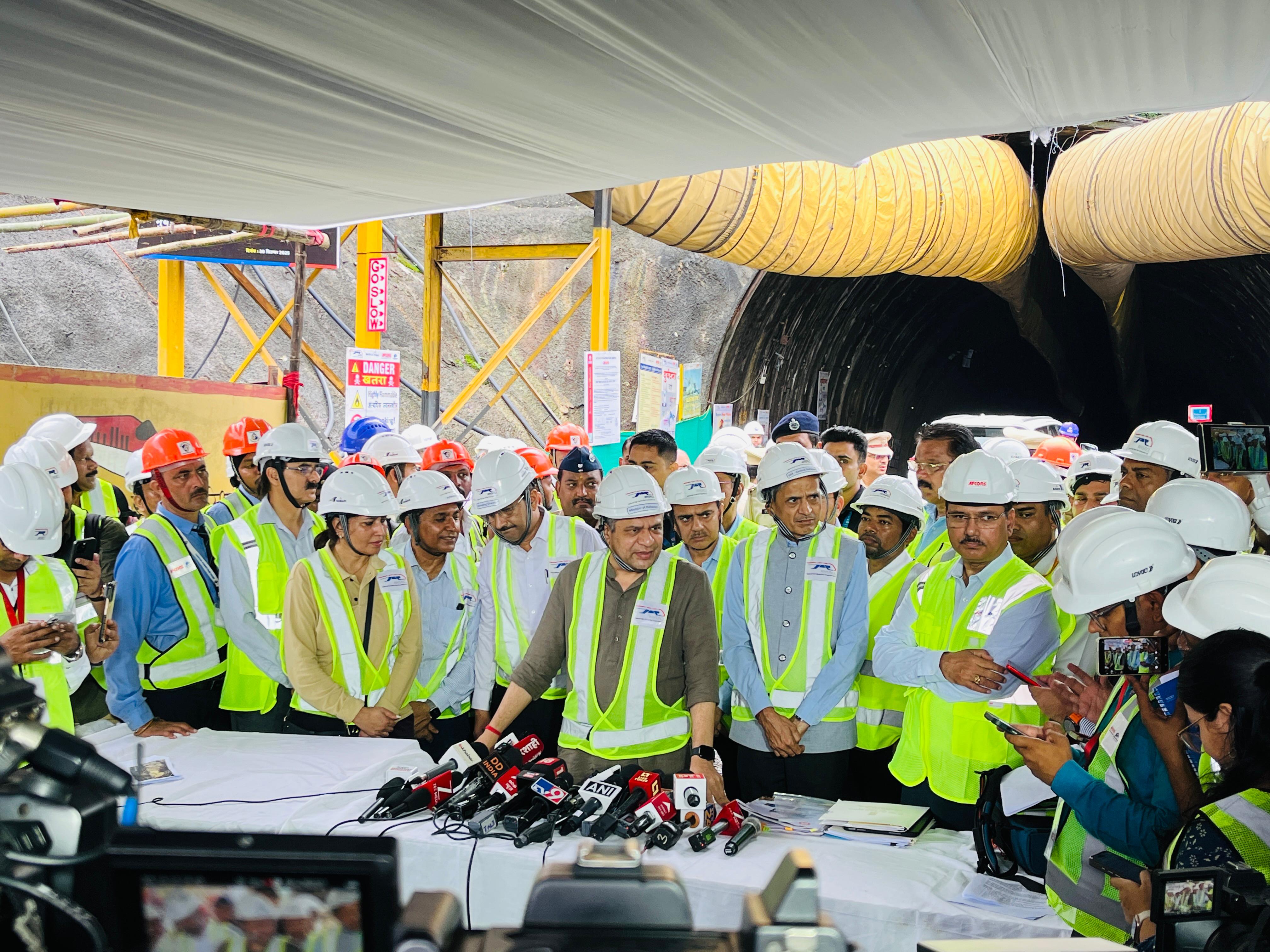 Shri Ashwini Vaishnaw, Hon’ble Minister of Railways visited Bullet Train construction sites in Anand, Gujarat, on 1st March 2025 to review the on-ground progress of India’s first Bullet Train project